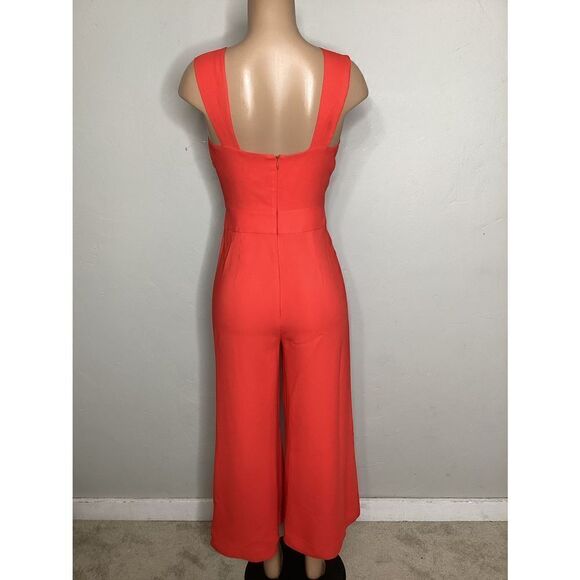 New. Lewit red cropped wide legged jumpsuit. With twisted detail. Size 4/6 - Picture 5 of 12